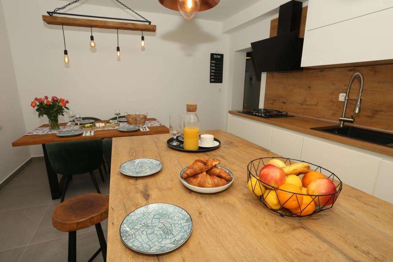 Apartman Luce Trogir Exteriér fotografie